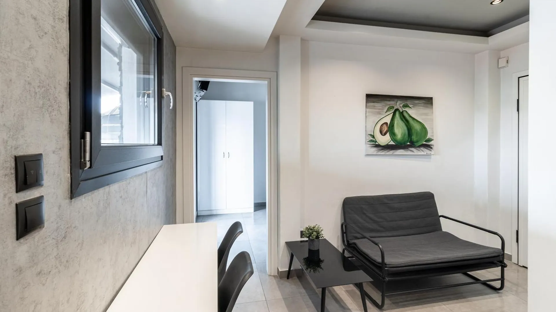 Raise Thessaloniki Avocado Suites